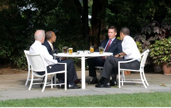 https://assets.nydailynews.com/polopoly_fs/1.21893.1355991681!/img/httpImage/image.jpg_gen/derivatives/gallery_635/barack-obama.jpg