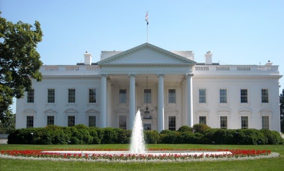 http://www.againstcronycapitalism.org/wp-content/uploads/White_House_DC-CC-565x340.jpg?0db1ff
